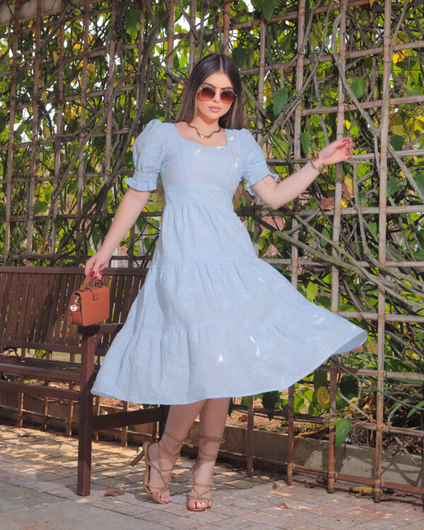 Vestido Liso Azul Claro