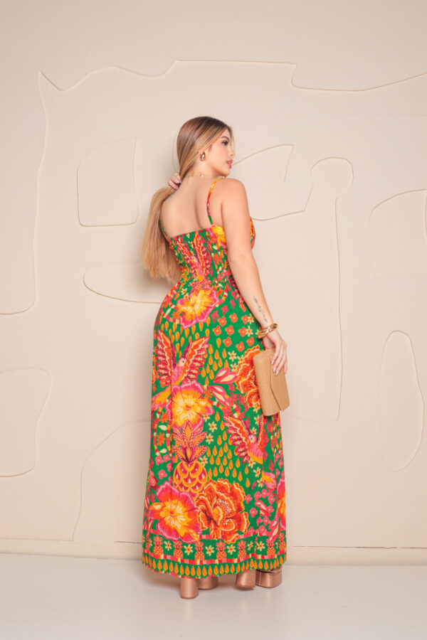 Vestido Longo Pétalas no Ar - Image 3