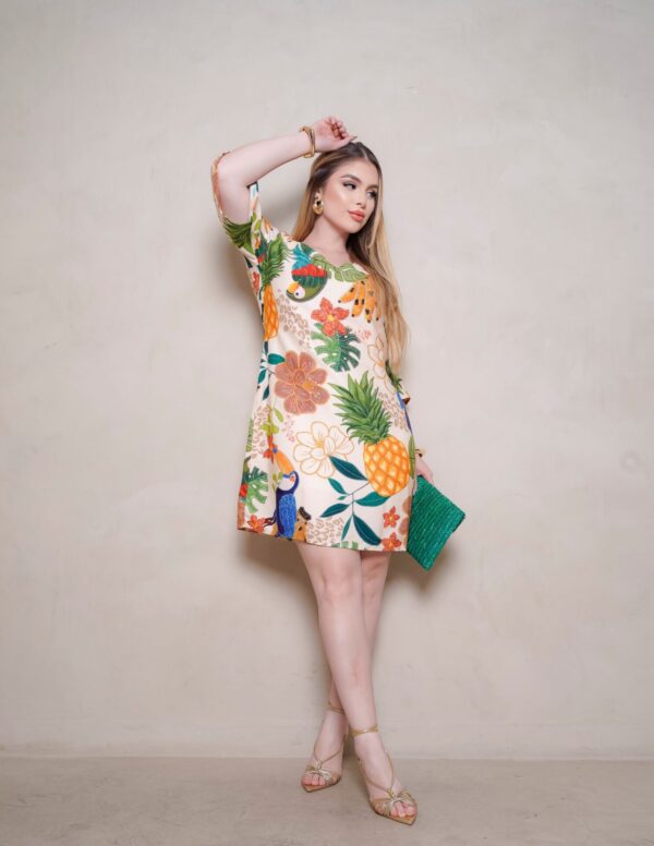 Vestido Curto Pétalas de Charme - Image 3